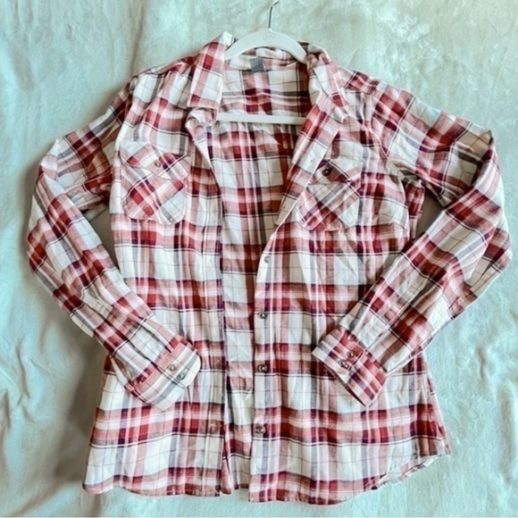 Eddie Bauer Red & White Flannel Button Down Shirt - Picture 1 of 4
